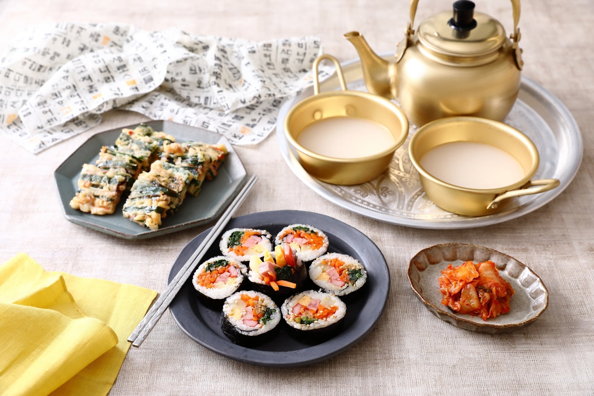 食卓にもう一品 - 韓国食品店　華山